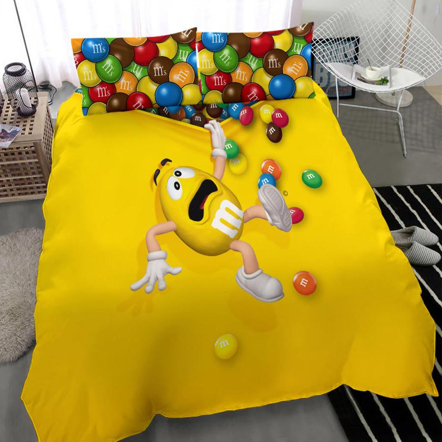 m&m bed sheets