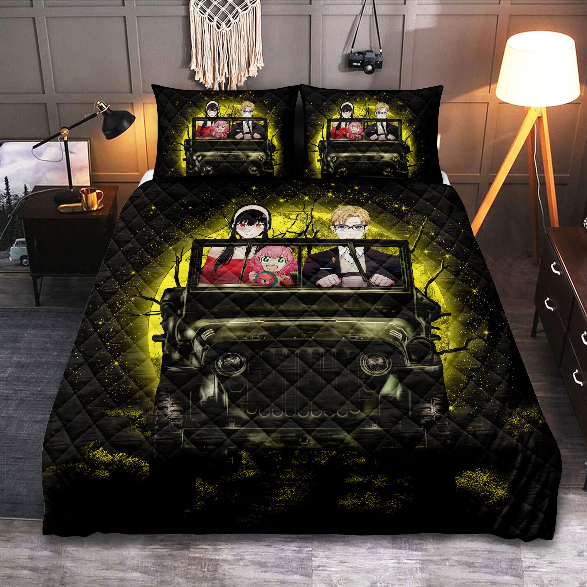 Spy x Family Yor And Anya Ride Jeep Halloween Moonlight Quilt Bed Sets